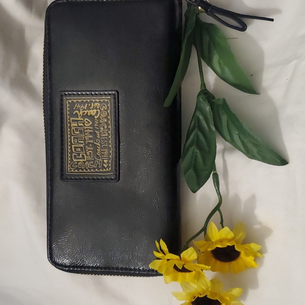 Authentic Coach Wallet*